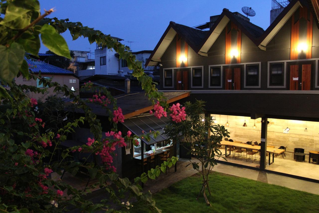 צ'יאנג מאי Chiangmai Moli Inn (Adults Only) מראה חיצוני תמונה