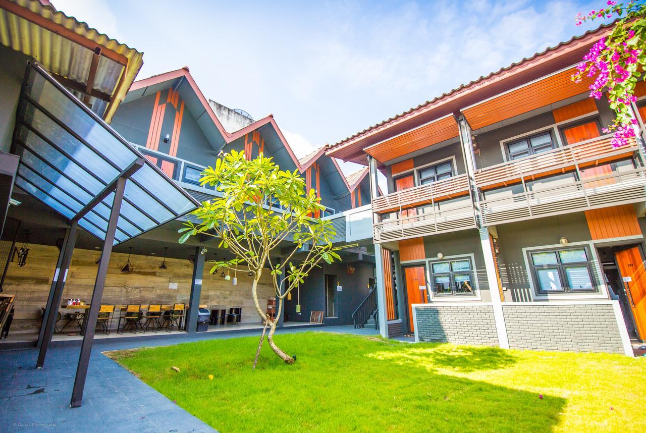 צ'יאנג מאי Chiangmai Moli Inn (Adults Only) מראה חיצוני תמונה