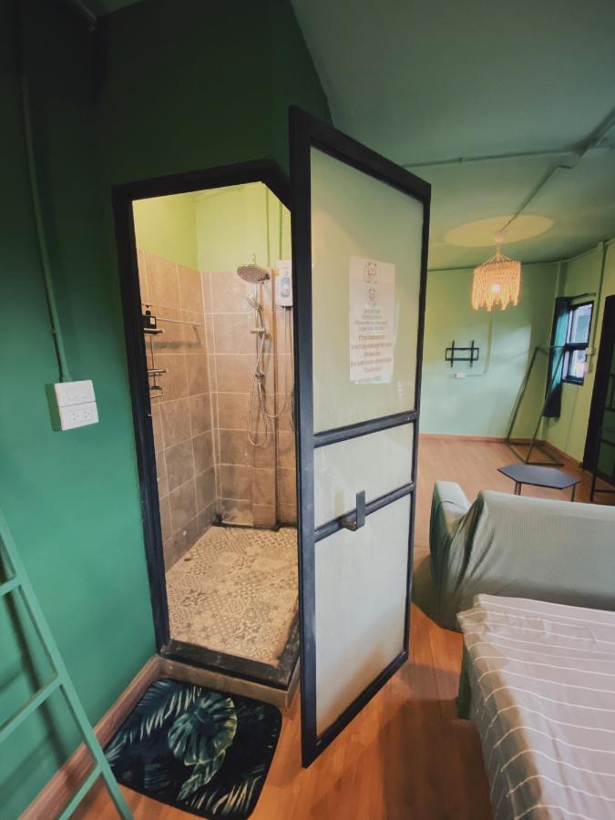 צ'יאנג מאי Chiangmai Moli Inn (Adults Only) מראה חיצוני תמונה