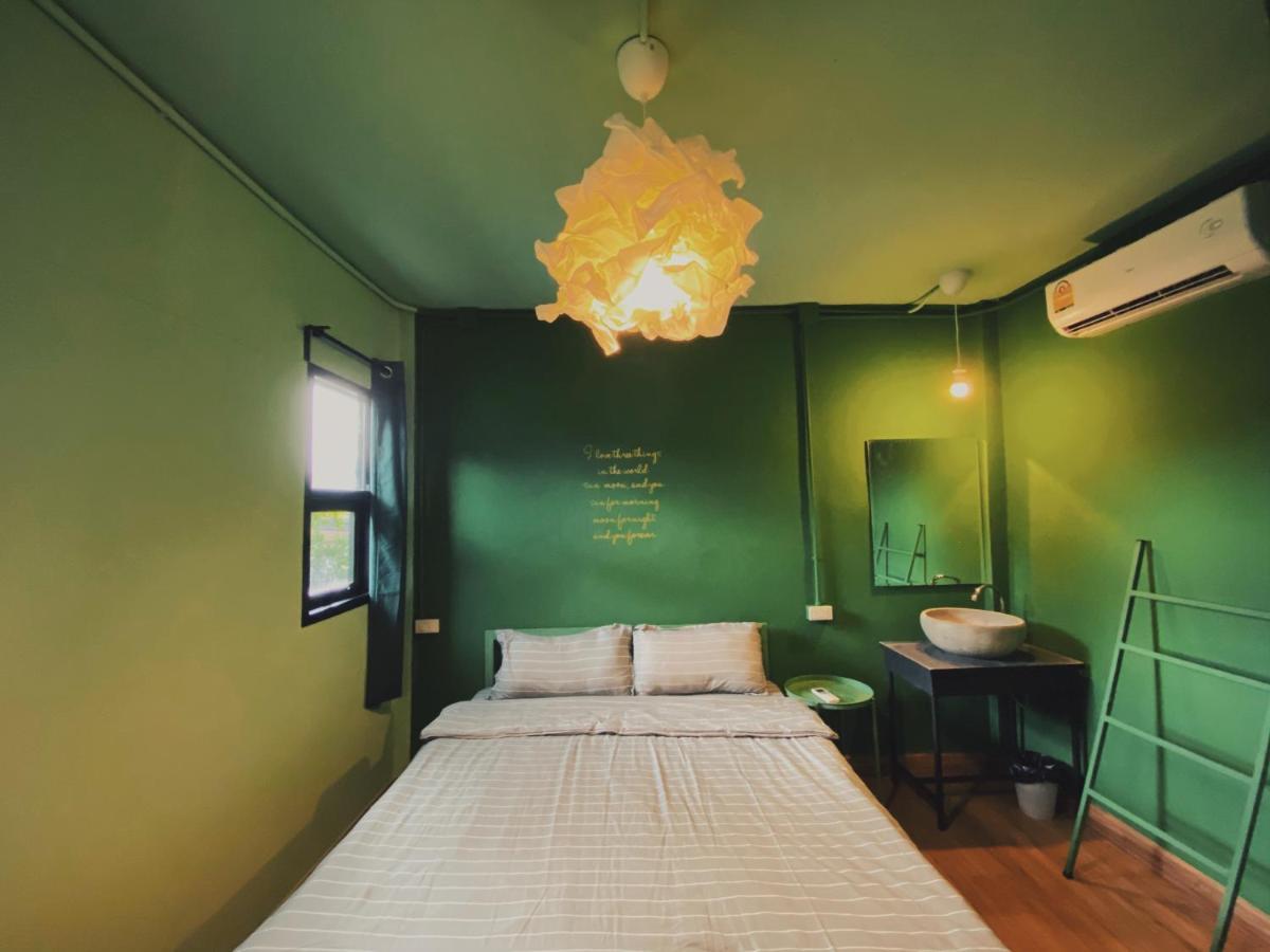 צ'יאנג מאי Chiangmai Moli Inn (Adults Only) מראה חיצוני תמונה