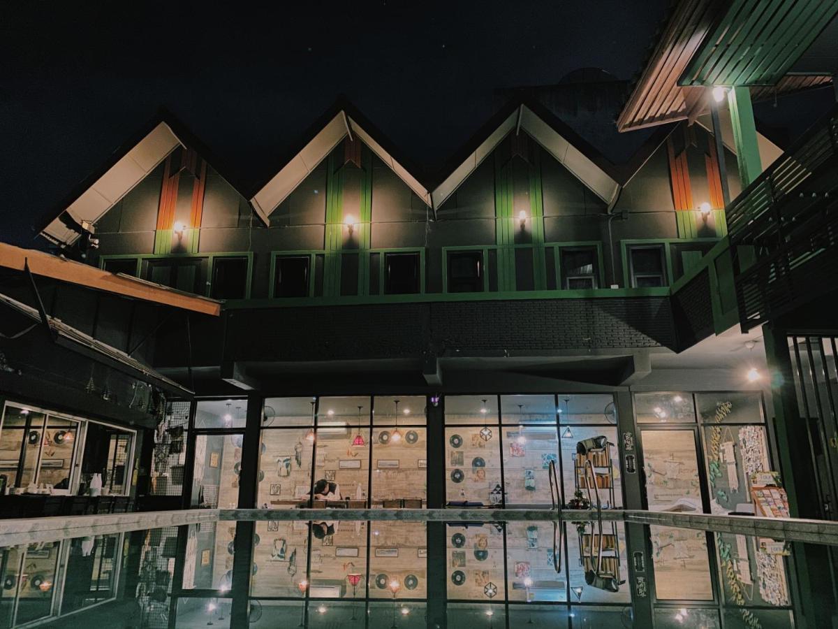 צ'יאנג מאי Chiangmai Moli Inn (Adults Only) מראה חיצוני תמונה